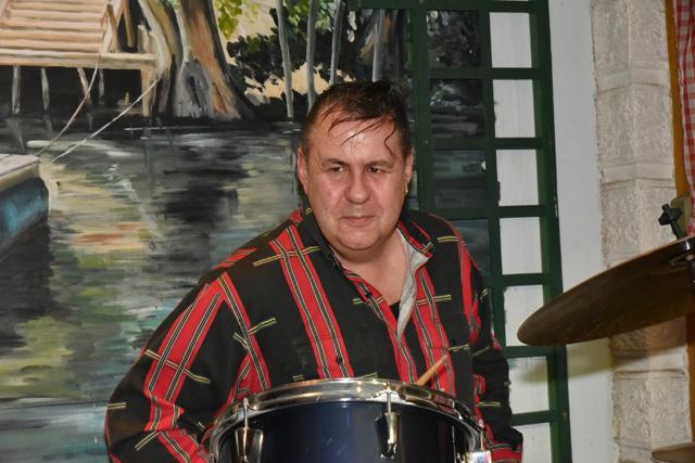 min 2019 10 31 Guinguette MP 371